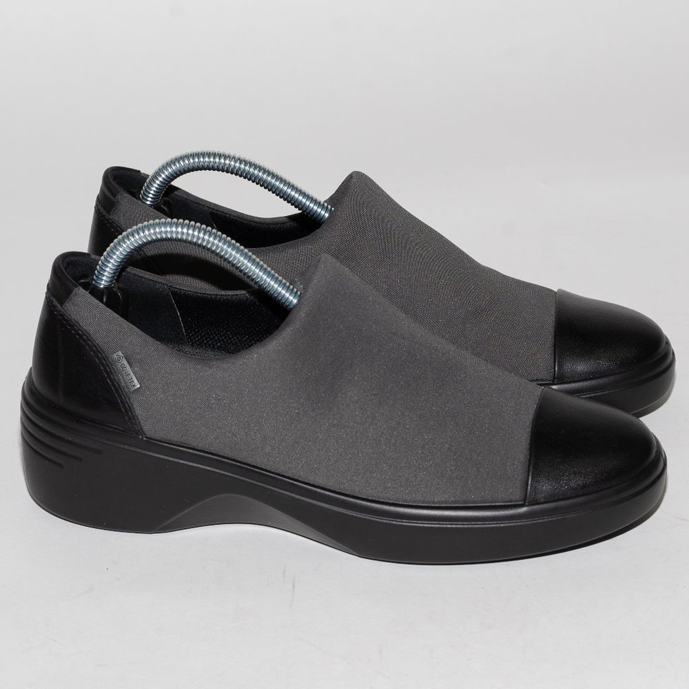 Ecco Danish Design Women's Size 36 US 5 Waterproof Black Slip On Comfort Shoe